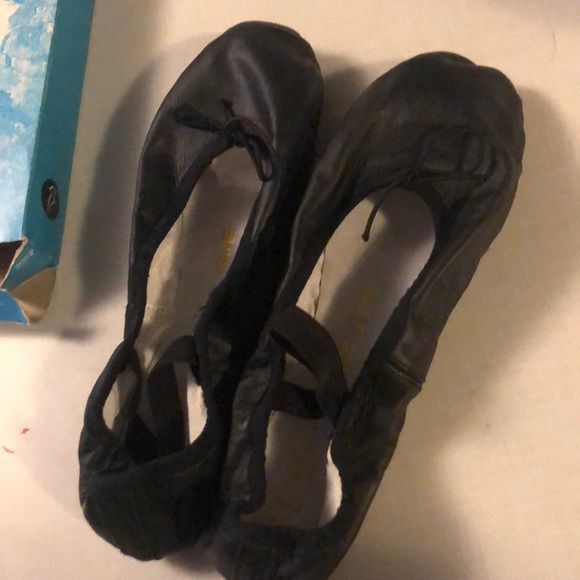 NIB Vintage Bloch Ballet slippers - Picture 3 of 6